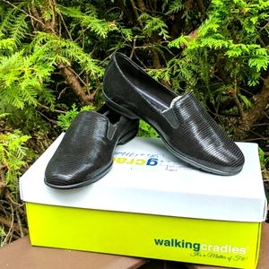 Walking Cradles Florence in Black